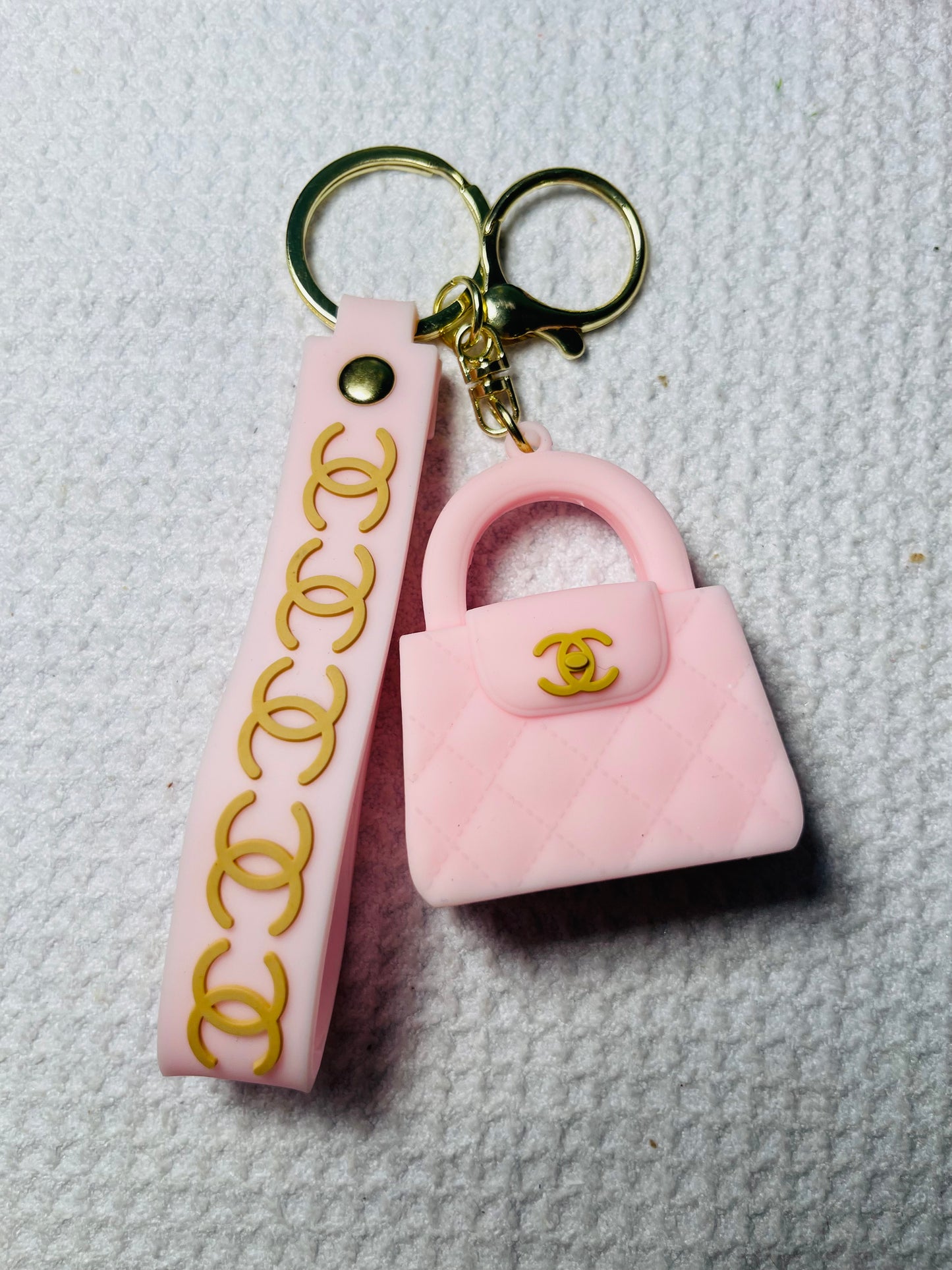 KEYCHAINS PRE-MADE