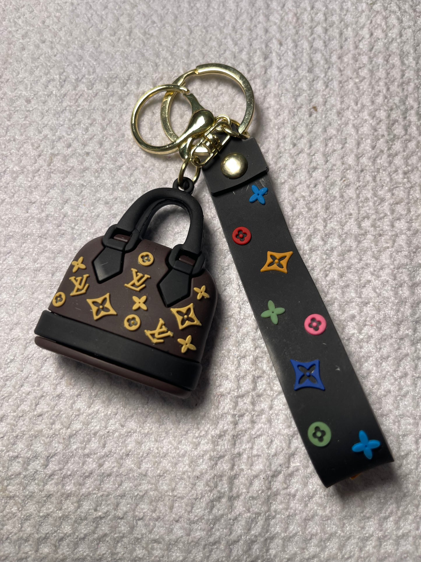 KEYCHAINS PRE-MADE