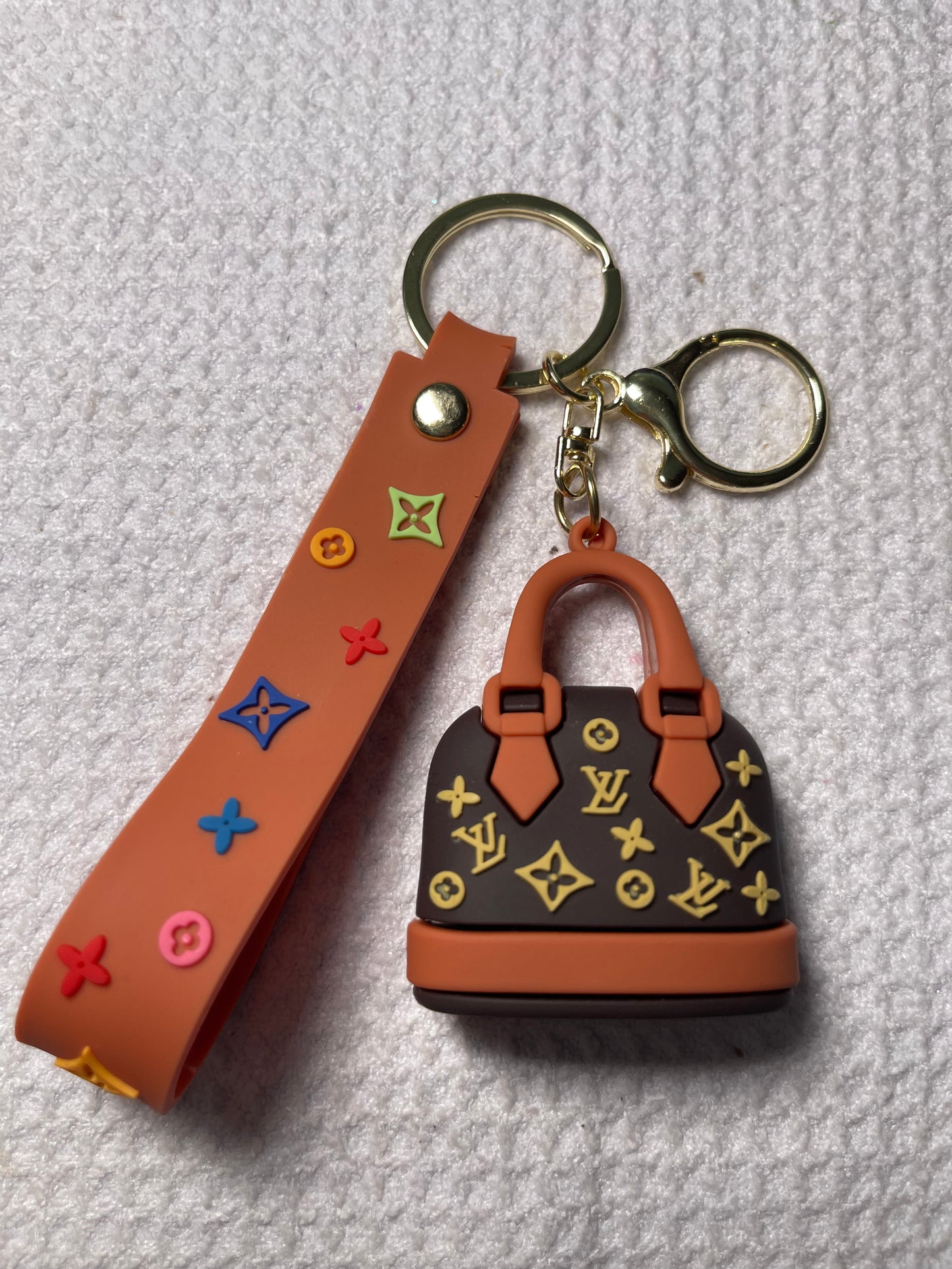 KEYCHAINS PRE-MADE